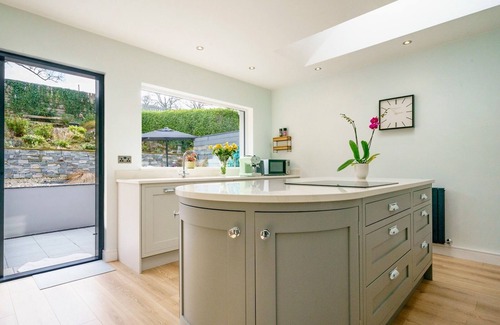 Castlereagh Casa | Impeccable One-of-A-Kind Home | Incredible Views | Pass the Keys