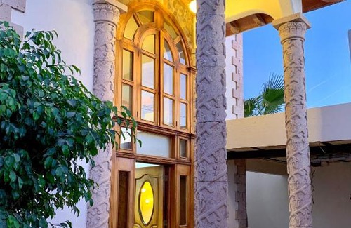 Centro Casa | Impeccably Designed Home