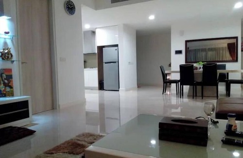 Iskandar Puteri Apartamento | Imperia @ Hello Kitty Town & Legoland