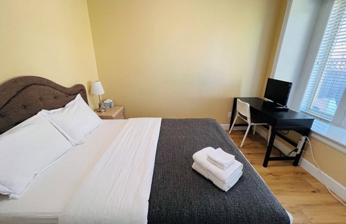Burnaby Casa | Imperial House