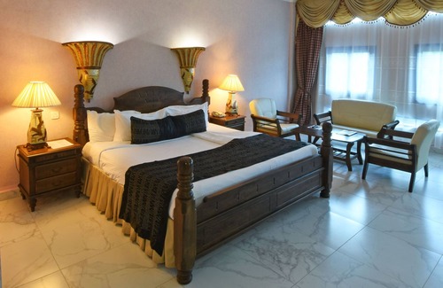 Entebbe Complejo | Imperial Resort Beach Hotel