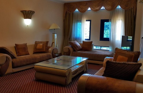 Entebbe Complejo | Imperial Resort Beach Hotel