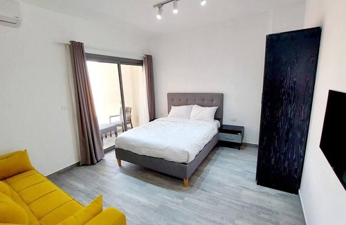 Al Ahyaa Apartamento | Imperial Resort Hurghada - Bedroom With Pool View