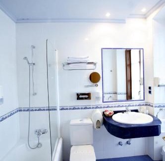 El Puente Hotel | Imperion