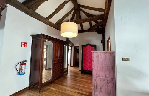 Entrambasaguas Casa | Impresionante Caserío Montañés del Siglo XVIII