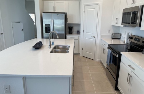 Sarasota Casa | Impressive, New 3BD/2BA Townhome in Skye Ranch, Sarasota, 11 Miles to Beaches