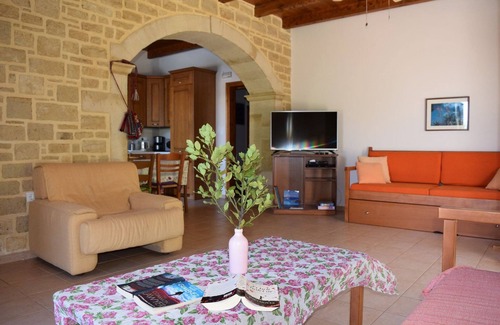 Prines Villa | Impressive Rethymno Villa | 3 Bedrooms | Villa Kiriya | Private Garden | Private Outdoor Pool | BBQ | Outdoor Sitting and Dining Area | Prines