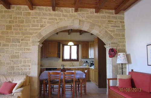 Prines Villa | Impressive Rethymno Villa | 3 Bedrooms | Villa Kiriya | Private Garden | Private Outdoor Pool | BBQ | Outdoor Sitting and Dining Area | Prines