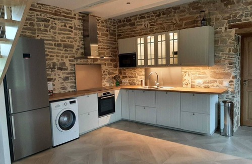 Concarneau Casa | In a private estate, charming cottage near the beaches, refurbished in 2023