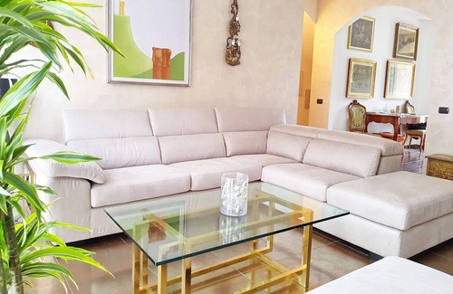 Arese Villa | En una zona muy verde, cerca de Centro de la expo - Feria y Arese centro comercial
