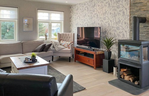 Karvag Casa | Alojamiento de 5 habitaciones en Averøy
