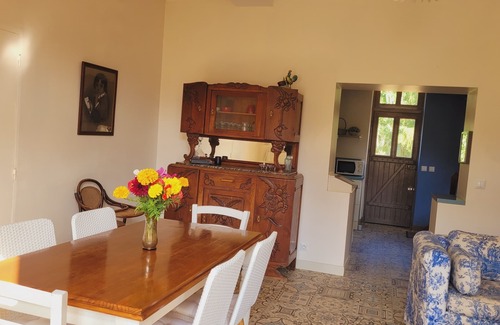 Marans Casa | En Anjou en el huerto del castillo, Paz, flor y verdura