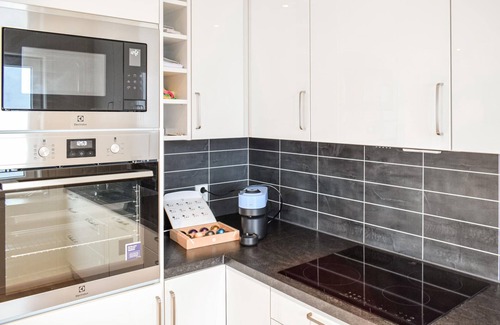 Ardalstangen Apartamento | Alojamiento de 2 habitaciones en Årdalstangen