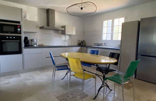 Beaucaire Casa | In Beauty Beaucaire: Cottage with Private Pool, Garden, and Balneotherapy