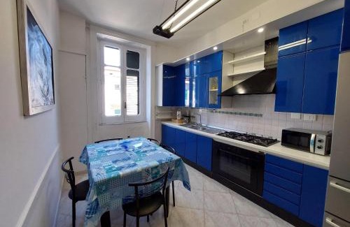 Cava de' Tirreni Apartamento | IN CENTRO Ampio e centrale, ideale per famiglie