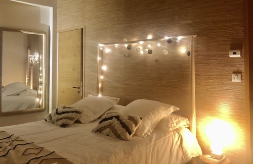 Chateauneuf-de-Gadagne Cama Y Desayuno | In Chateauneuf de Gadagne, in the heart of the village: 2 independent bedrooms