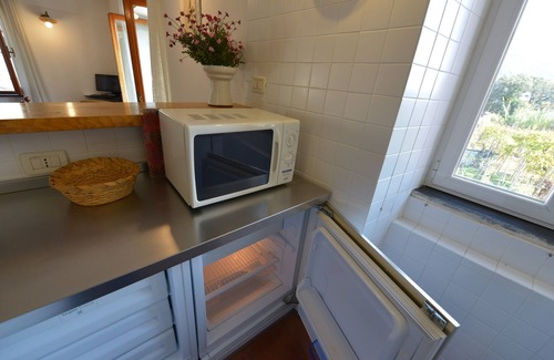 Corniglia Apartamento | In Corniglia with balcony, Jacuzzi, free wi fi