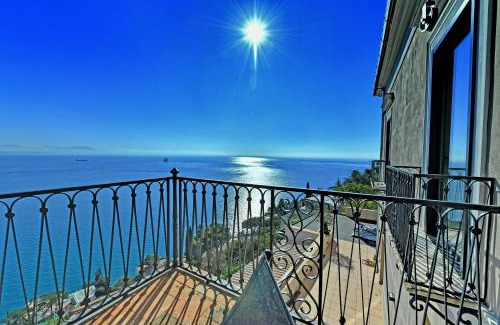 Raito Casa | In Costa Relais & Luxury Suites