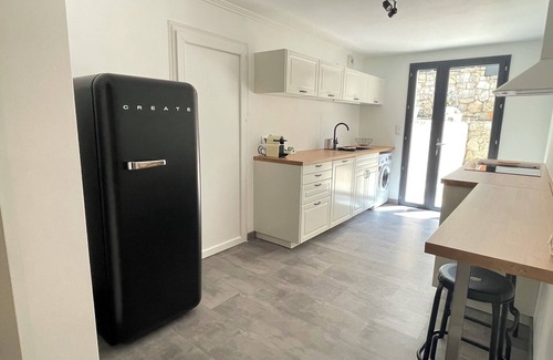 Caremeau Apartamento | In Nîmes in the heart of nature with swimming pool