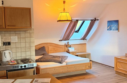 Zweifall Apartamento | In & Out boarding house comfort for four rooms