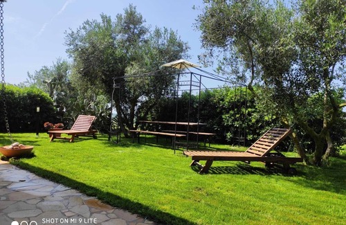 Pian di Rocca Apartamento | In private villa apartment Cavalluccio
