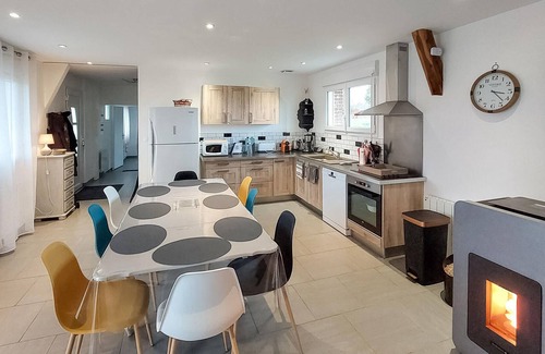 Maulevrier-Sainte-Gertrude Casa | Alojamiento de 3 habitaciones en Maulévrier St Gertrude