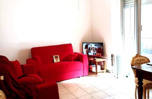 Recco Apartamento | In the center, 5 Minutes from the sea, CasaCri station is a cozy apartment