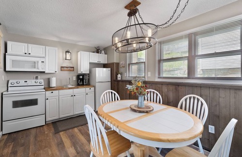 Grafton Casa | In the center of all Historic Main Street has to offer