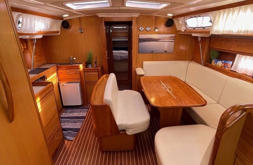 Province of Cagliari Alquiler De Eote | In the center of Cagliari, beautiful and comfortable sailboat