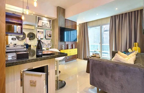 Downtown Santo Domingo Casa | In The City Center Modern Apartment! Pool&Gym