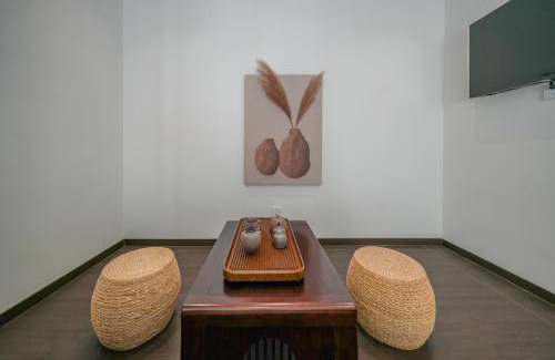 Xinzhou Cama Y Desayuno | In the Clouds - Courtyard Twin Room