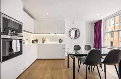 Chinatown Apartamento | In the Heart of Action! Modern 2BR Fully Equipped