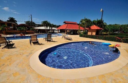 Jacó Apartamento | In the HEART of Jaco at Villas Paraiso