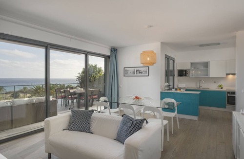 Vila Baleira Casa | In the heart of Porto Santo