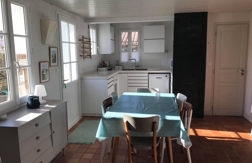 Ile d'Yeu Casa | In the heart of Port Joinville in YEU, two small houses full of charm
