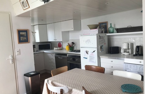 Ile d'Yeu Casa | In the heart of Port Joinville in YEU, two small houses full of charm