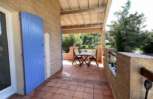 Paradou Apartamento | In the heart of the Alpilles - Apartment with swimming pool in a quiet private estate