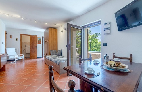 Uscio Apartamento | Alojamiento de 1 habitaciones en Uscio