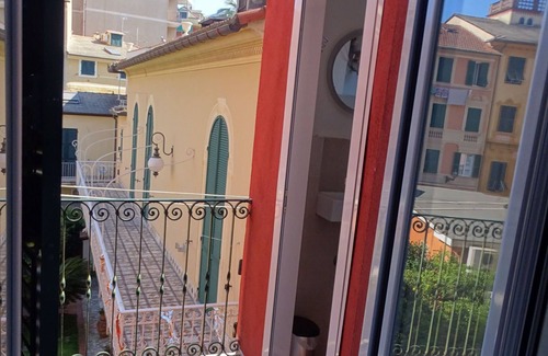 Arzeno Apartamento | In the center of Santa Margherita, Mariarosa Apartment CIN IT010054C28CWQANQ7