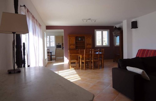 Lardiers Apartamento | En la tierra de la lavanda, al pie de la montaña Lure