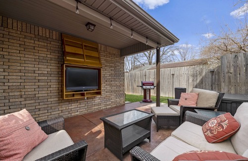 Fayetteville Casa | In the middle of Town / House / 3bdr / 2 bath