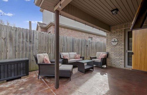 Fayetteville Casa | In the middle of Town / House / 3bdr / 2 bath