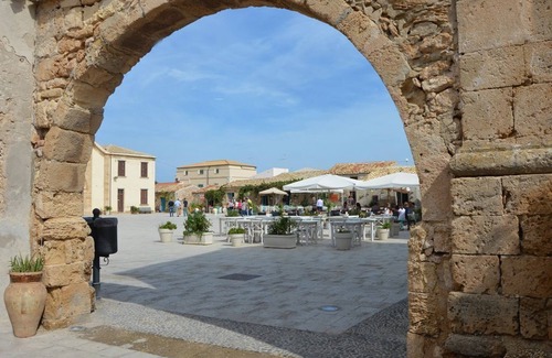 San Lorenzo Casa | In the villa at Franco's