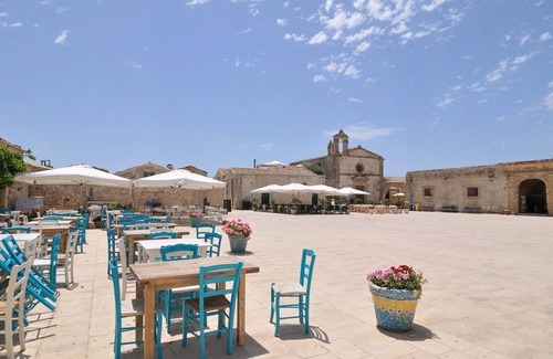 San Lorenzo Casa | In the villa at Franco's