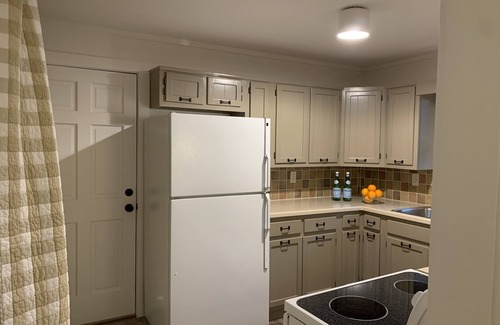 Highlands Casa | ¡EN LA CIUDAD! A 2 cuadras de la calle principal. 2 dormitorios. Wi-Fi gratis. Duerme 6.