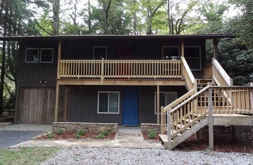 Highlands Apartamento | En Town Mountain Cottage Apartment