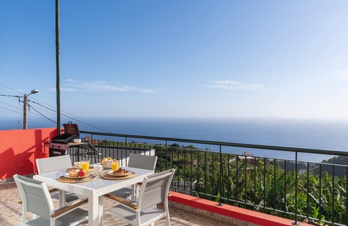 Canhas Villa | In tranquil countryside, great seaview, Vista Mar