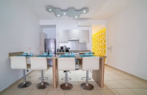 Díaz Ordaz Condominio | En Versalles amplio condominio