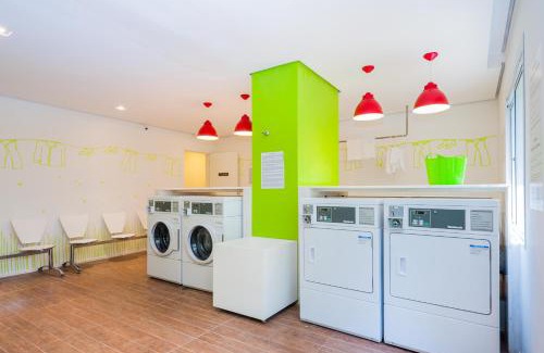 Vila Andrade Apartamento | IN4 - Novo Bhaus Morumbi - Shopping Jardim Sul - 50m2 - Linda vista 19o andar - Vaga de Garagem - Acomoda 2 adultos e 1 criança