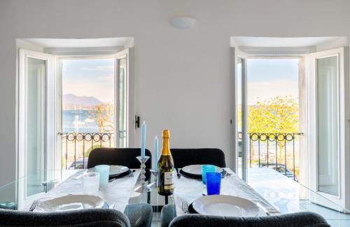Lesa Apartamento | INCANTO Splendida vista lago in pieno centro
